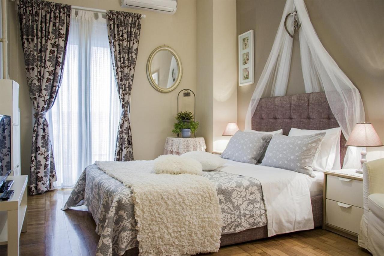 City Stay Close To The Metro A Charming Flat Athens Luaran gambar