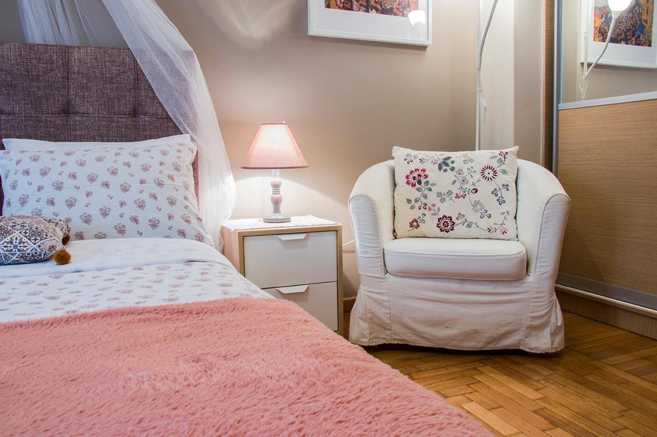 City Stay Close To The Metro A Charming Flat Athens Luaran gambar