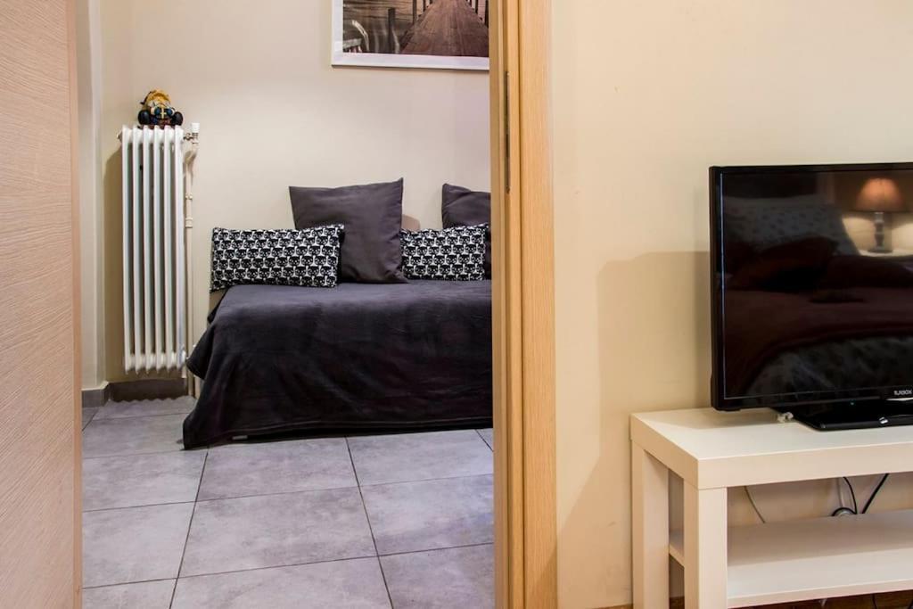 City Stay Close To The Metro A Charming Flat Athens Luaran gambar